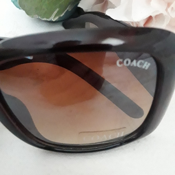 COACH BROWN MONOGRAM SUNGLASSES - Picture 4 of 11